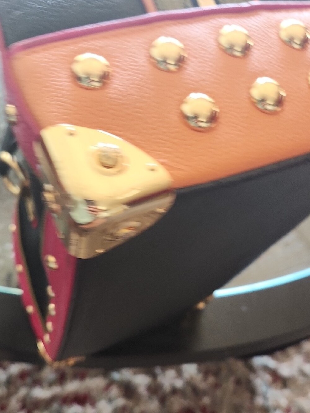 Limited Edition Metro City Black & Pink Mixed Leathers Structure Boston Handbag - Picture 10 of 14